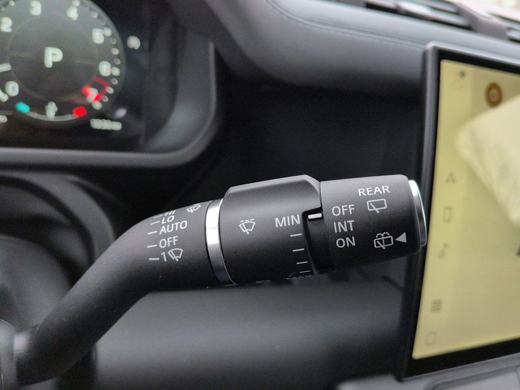 Thumbnail: 2026 Land Rover Defender - 32