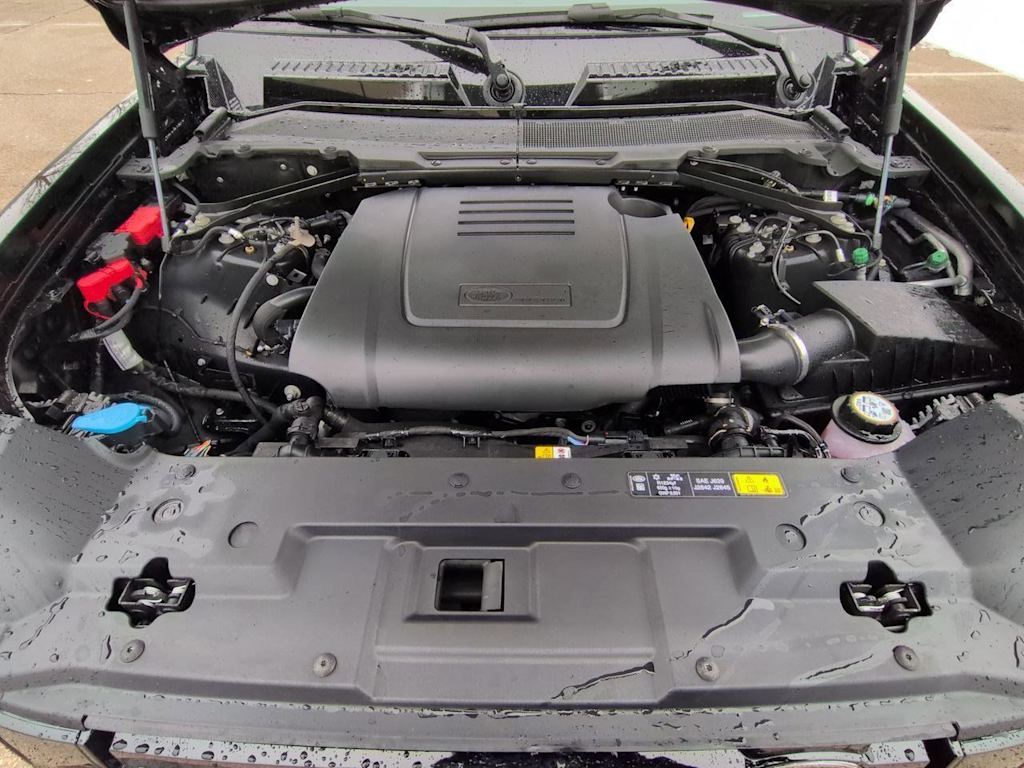 Thumbnail: 2026 Land Rover Defender - 8