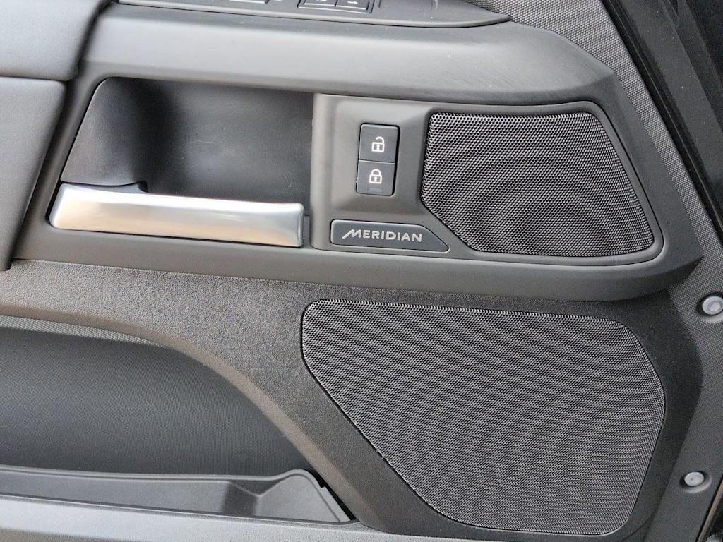 Thumbnail: 2026 Land Rover Defender - 36