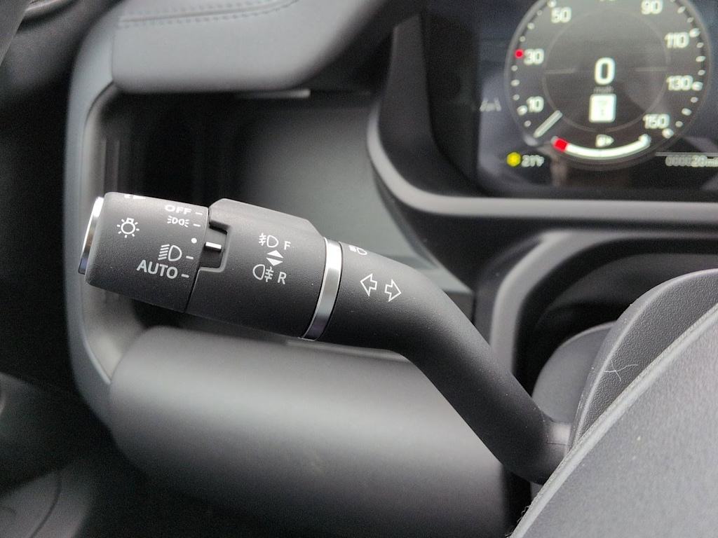 Thumbnail: 2026 Land Rover Defender - 33