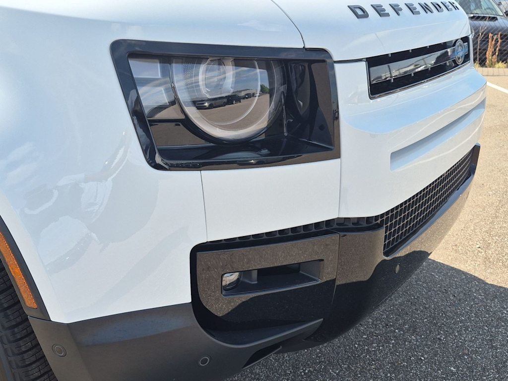 Thumbnail: 2026 Land Rover Defender - 23