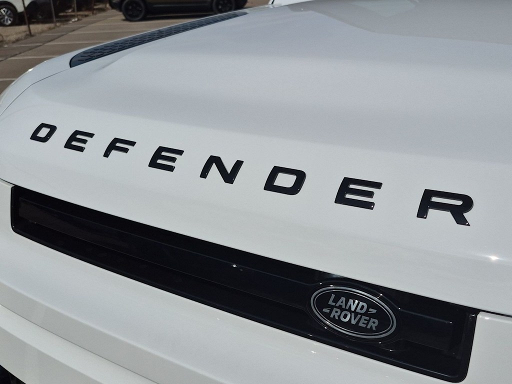 Thumbnail: 2026 Land Rover Defender - 24