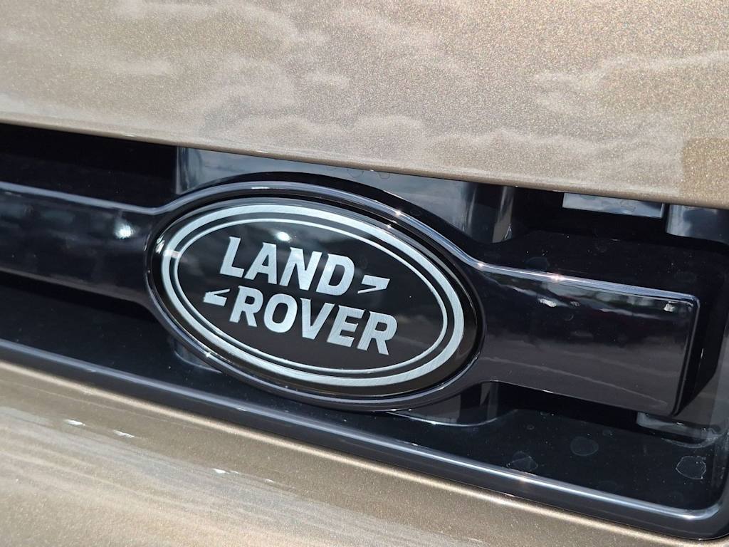 Thumbnail: 2026 Land Rover Defender - 5