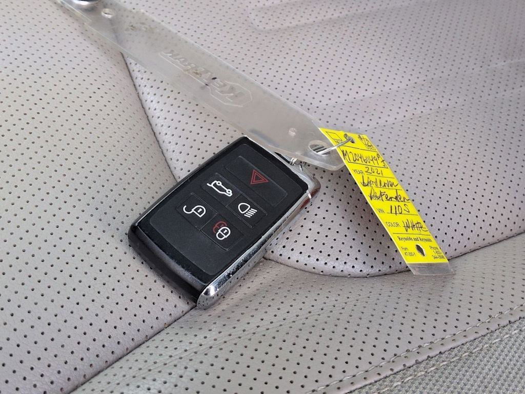 Thumbnail: 2021 Land Rover Defender - 19