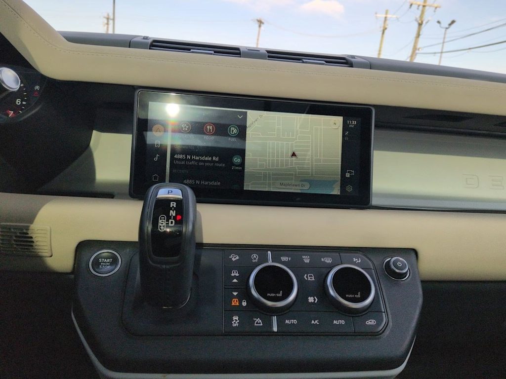 Thumbnail: 2021 Land Rover Defender - 14