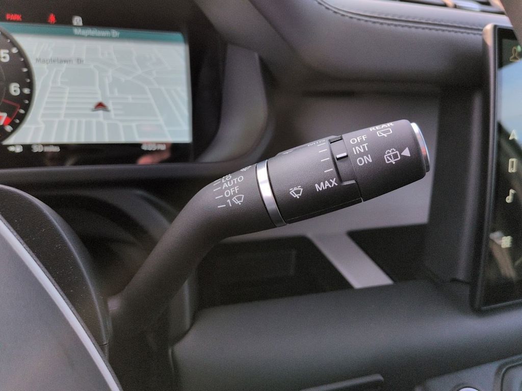 Thumbnail: 2024 Land Rover Defender - 33