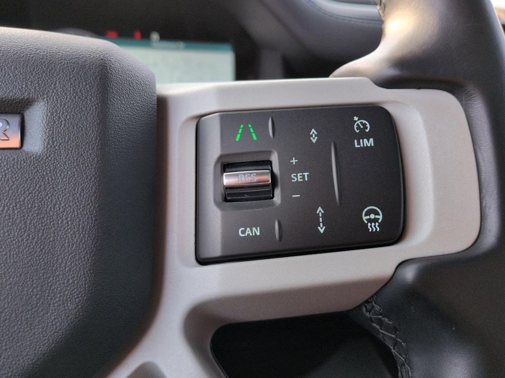 Thumbnail: 2024 Land Rover Defender - 32