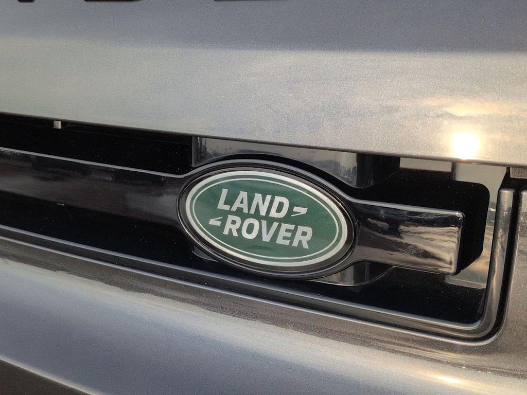 Thumbnail: 2024 Land Rover Defender - 23