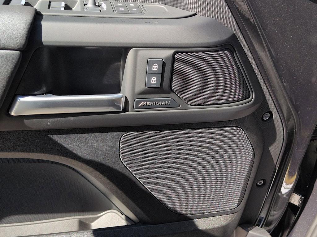 Thumbnail: 2026 Land Rover Defender - 37