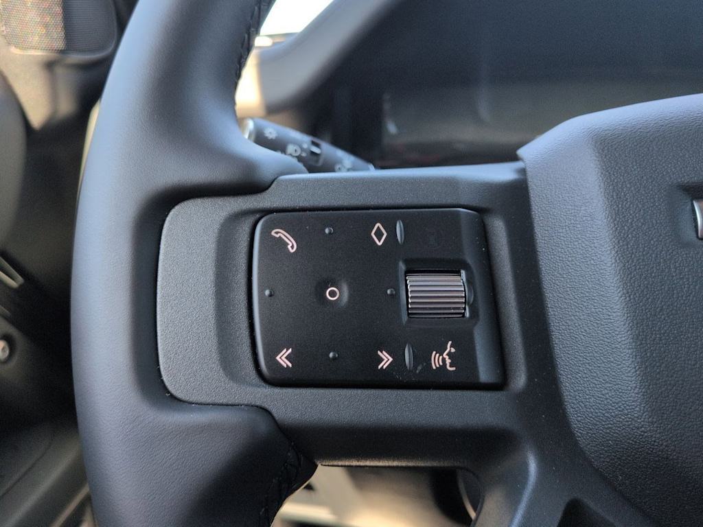 Thumbnail: 2026 Land Rover Defender - 31