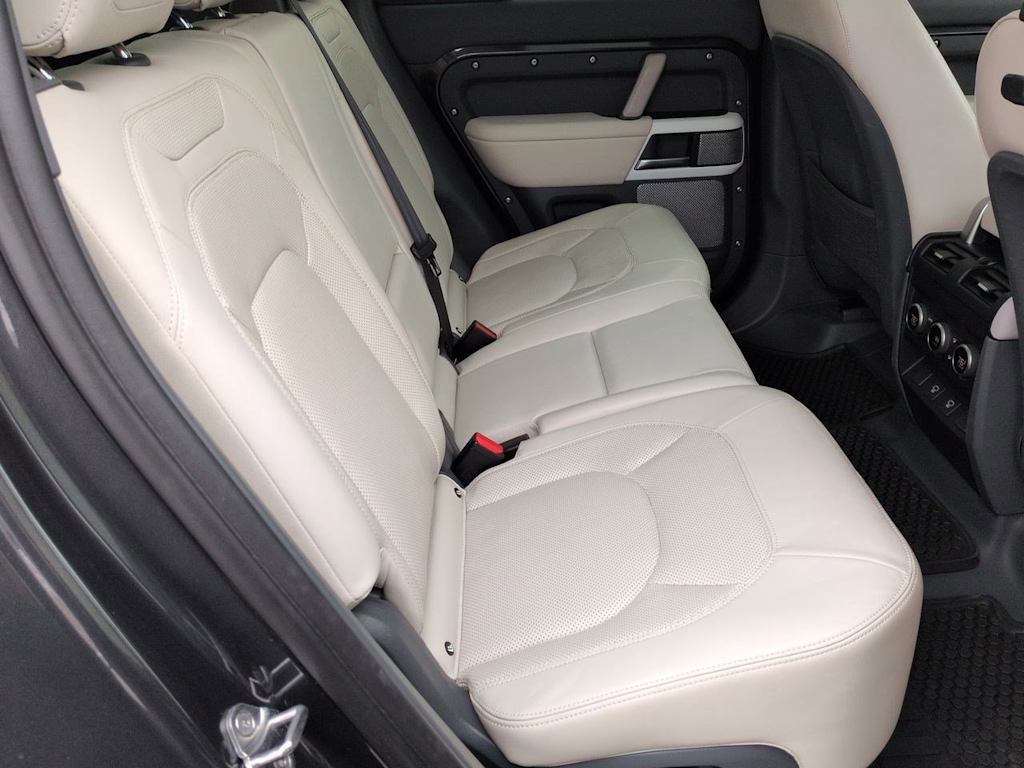 Thumbnail: 2024 Land Rover Defender - 11