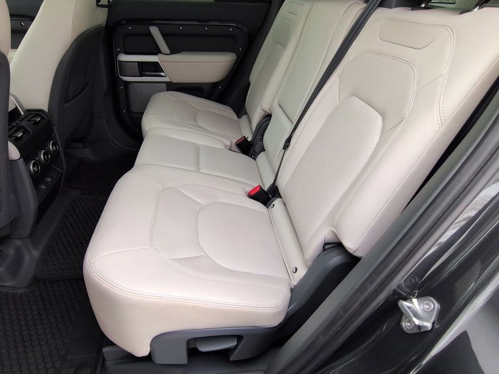 Thumbnail: 2024 Land Rover Defender - 12