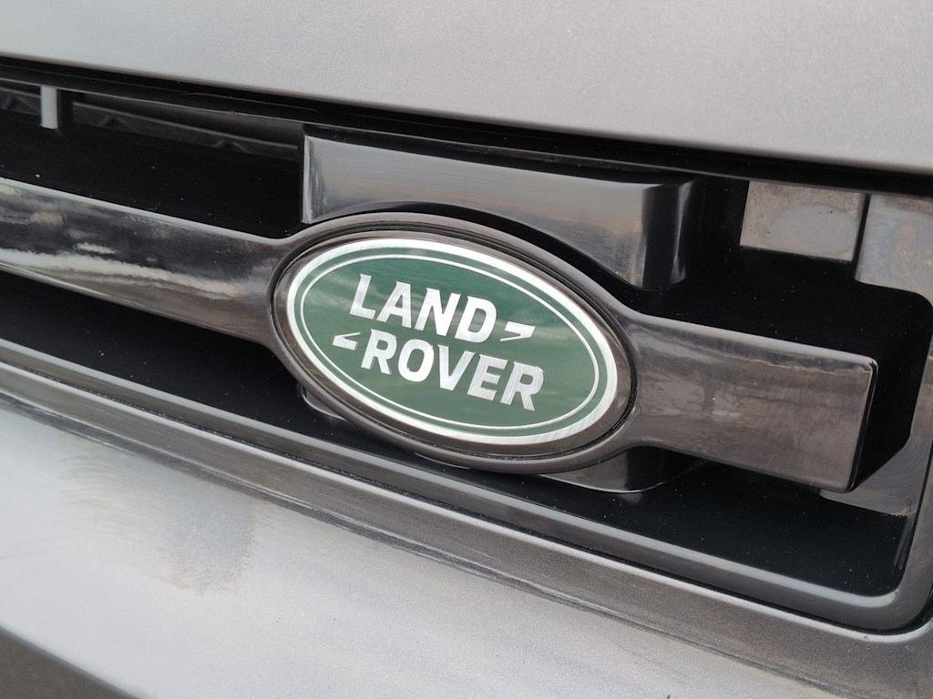 Thumbnail: 2024 Land Rover Defender - 24