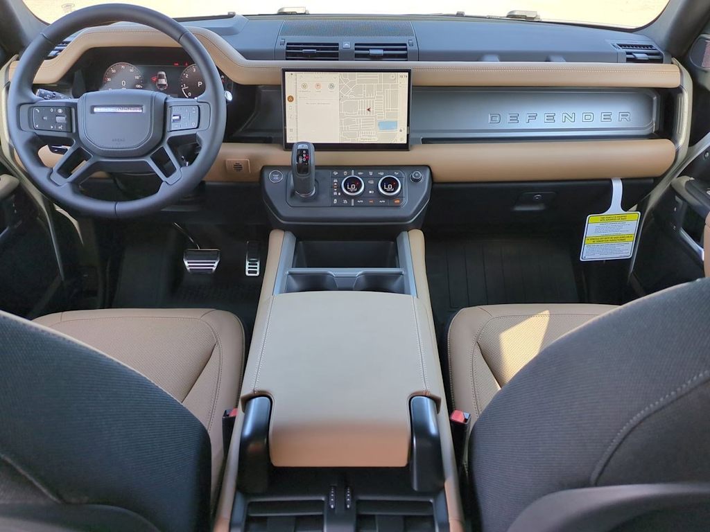 Thumbnail: 2025 Land Rover Defender - 7