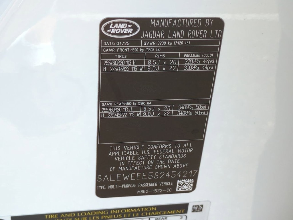 Thumbnail: 2025 Land Rover Defender - 18