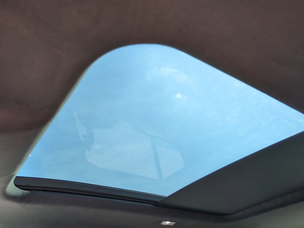 Thumbnail: 2025 Land Rover Defender - 27