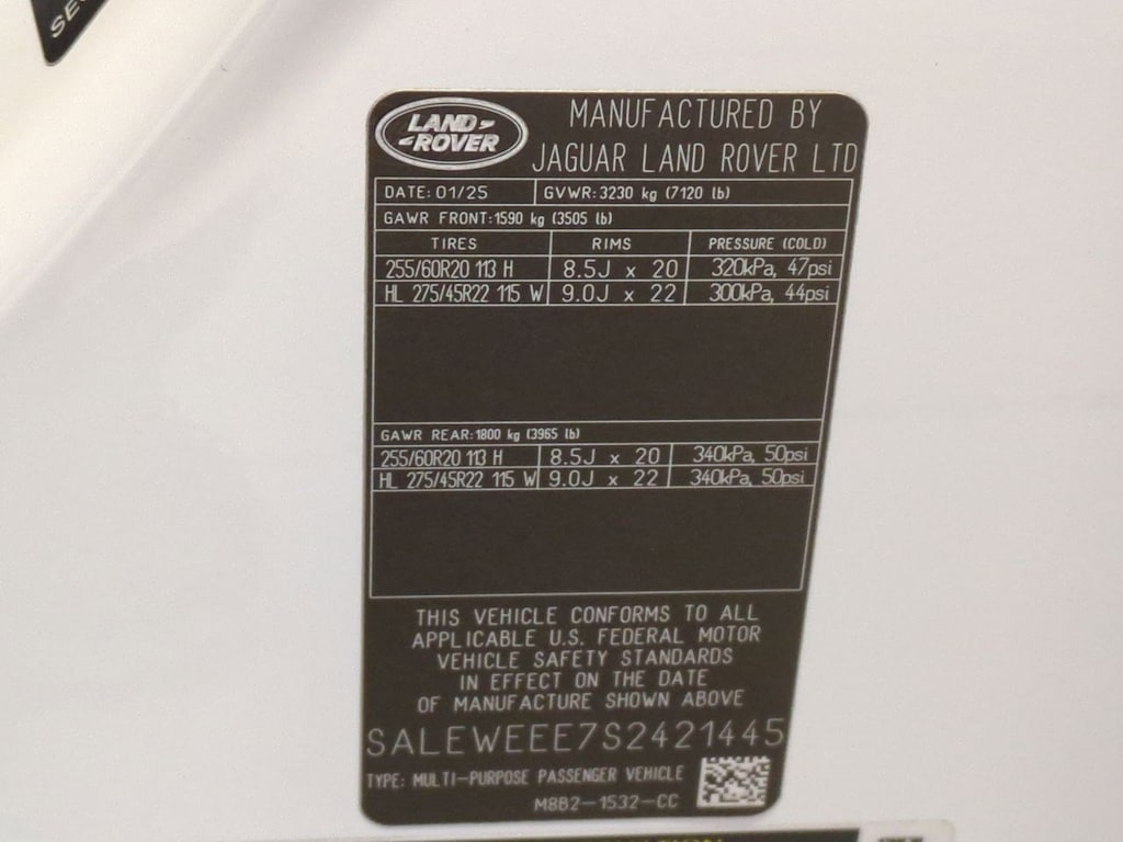2025 Land Rover Defender 110 19