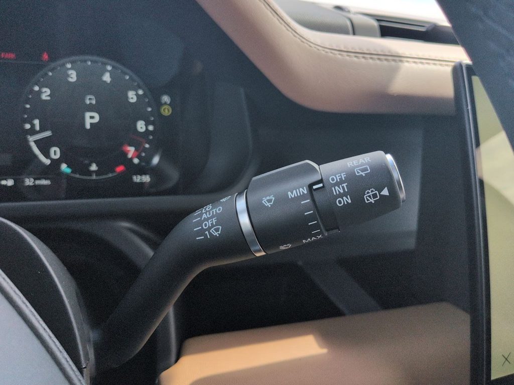 Thumbnail: 2026 Land Rover Defender - 33