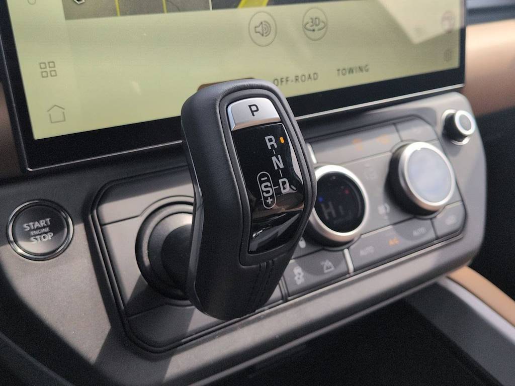 Thumbnail: 2026 Land Rover Defender - 14