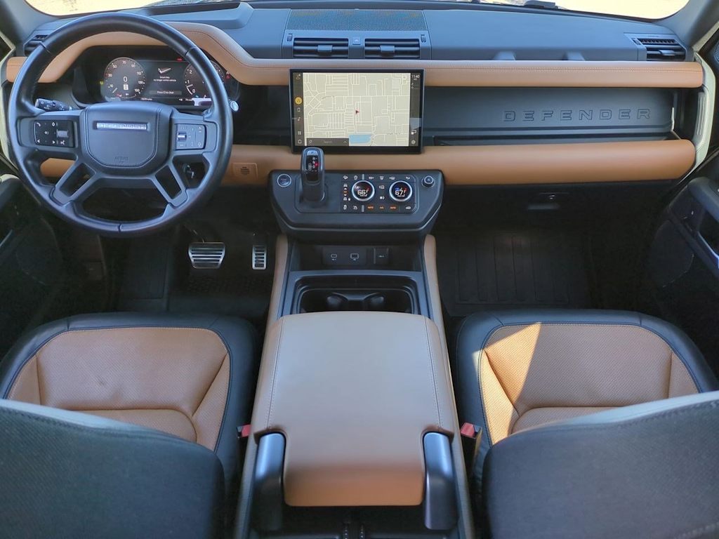Thumbnail: 2023 Land Rover Defender - 8