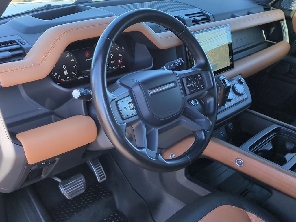 Thumbnail: 2023 Land Rover Defender - 2