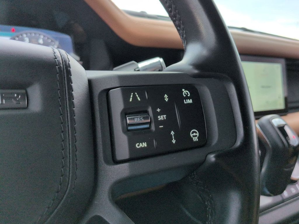 Thumbnail: 2020 Land Rover Defender - 30