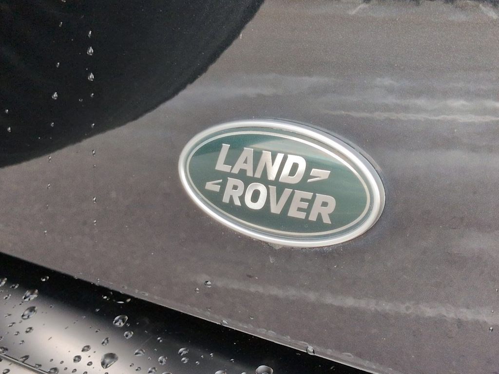 Thumbnail: 2020 Land Rover Defender - 5