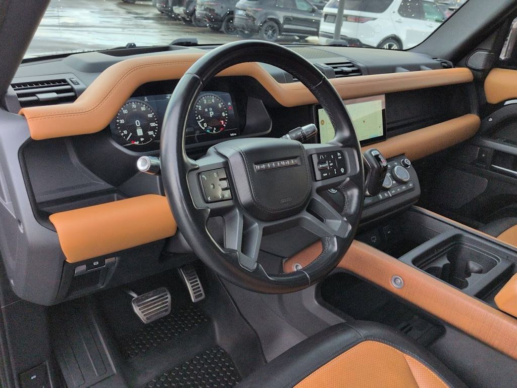 Thumbnail: 2020 Land Rover Defender - 2