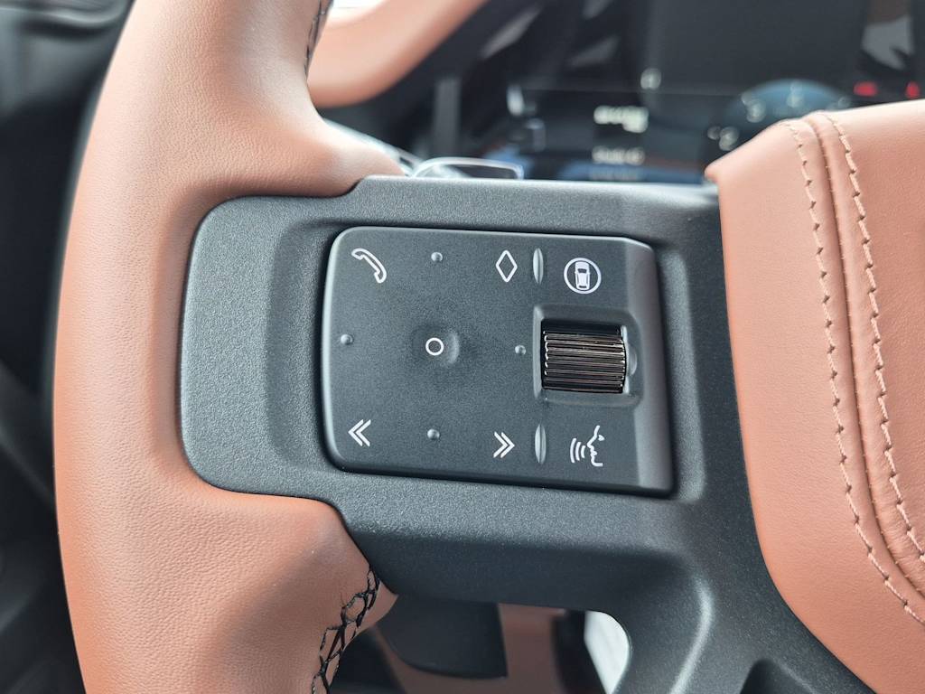 Thumbnail: 2026 Land Rover Defender - 28