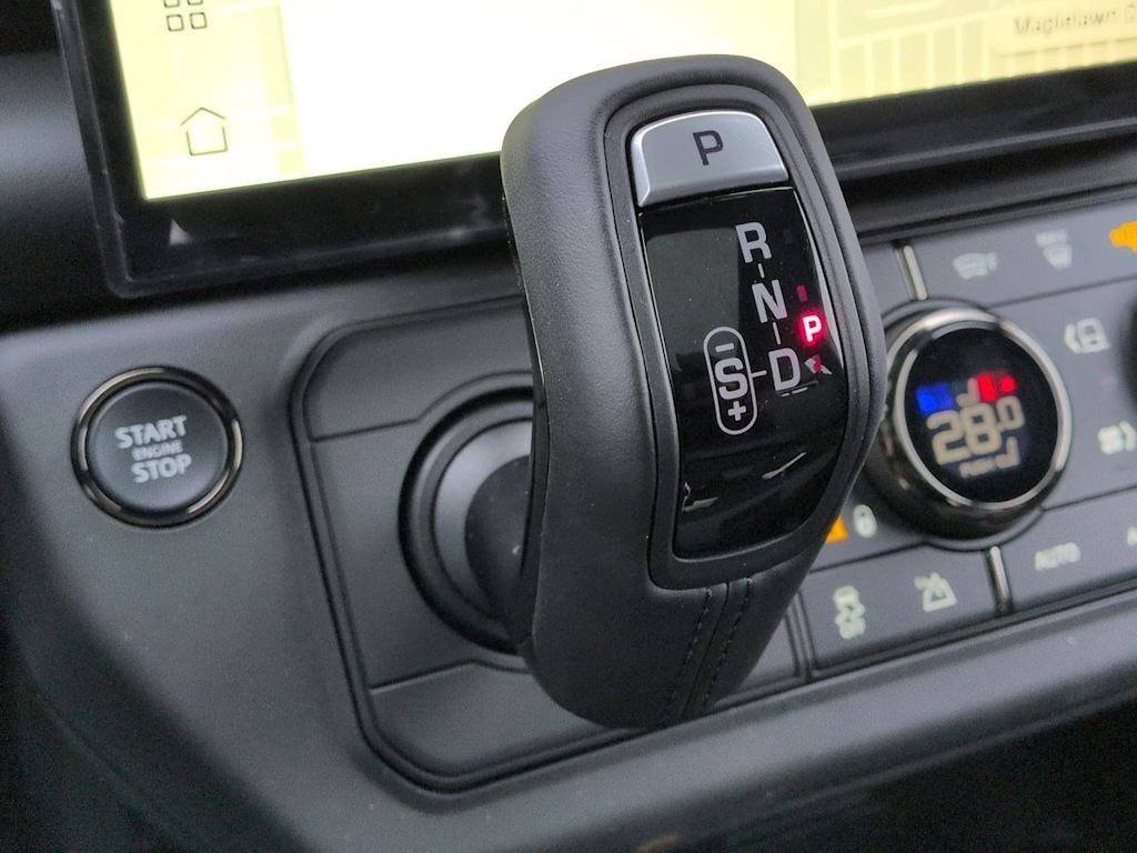 Thumbnail: 2026 Land Rover Defender - 7