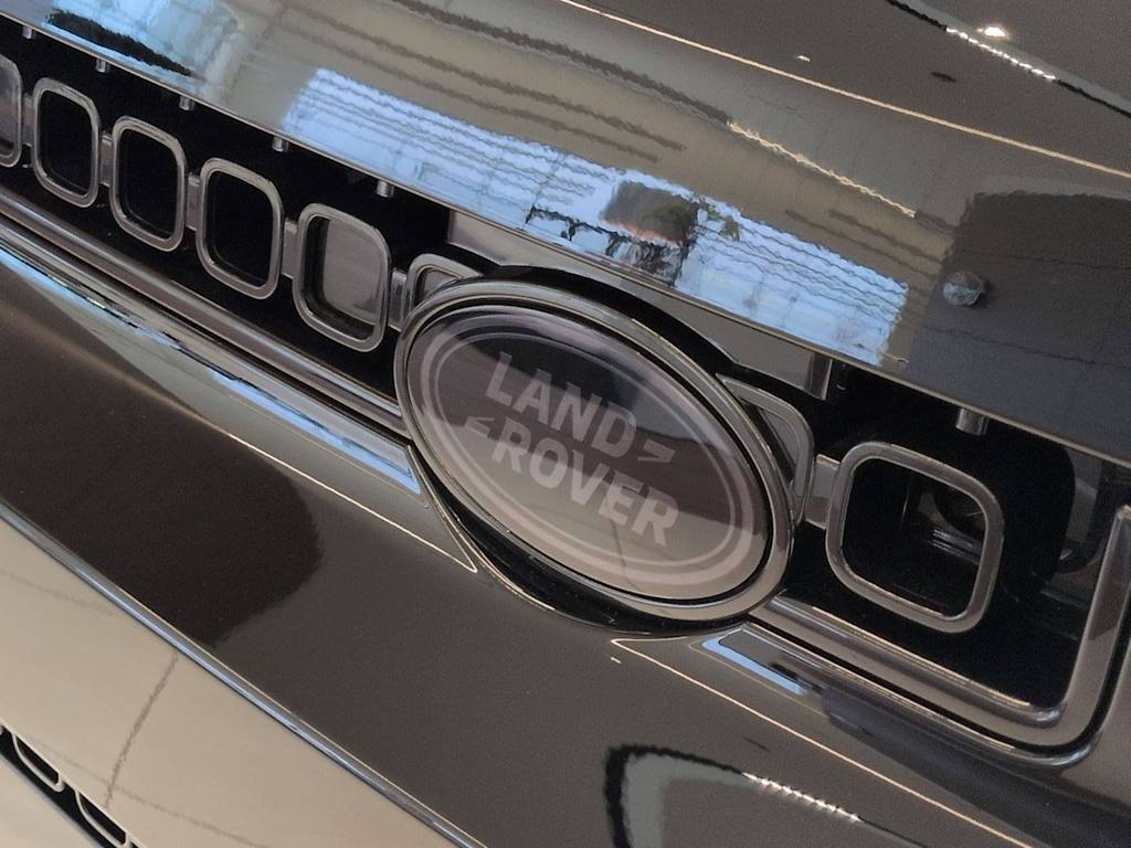 Thumbnail: 2026 Land Rover Defender - 19