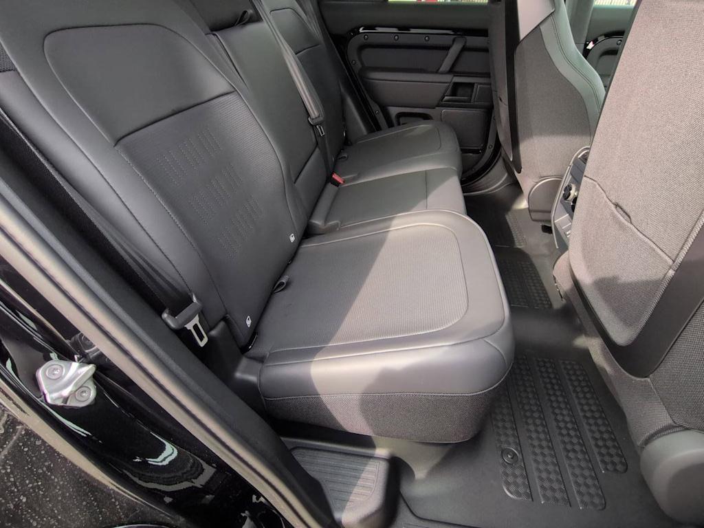 Thumbnail: 2026 Land Rover Defender - 11