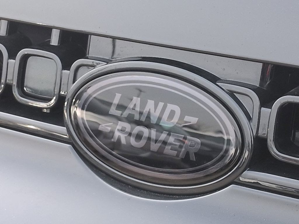 Thumbnail: 2026 Land Rover Defender - 24