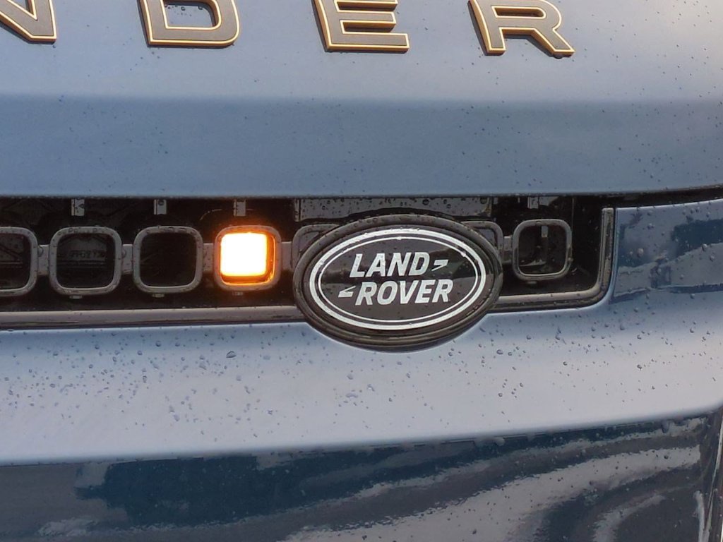 Thumbnail: 2026 Land Rover Defender - 6