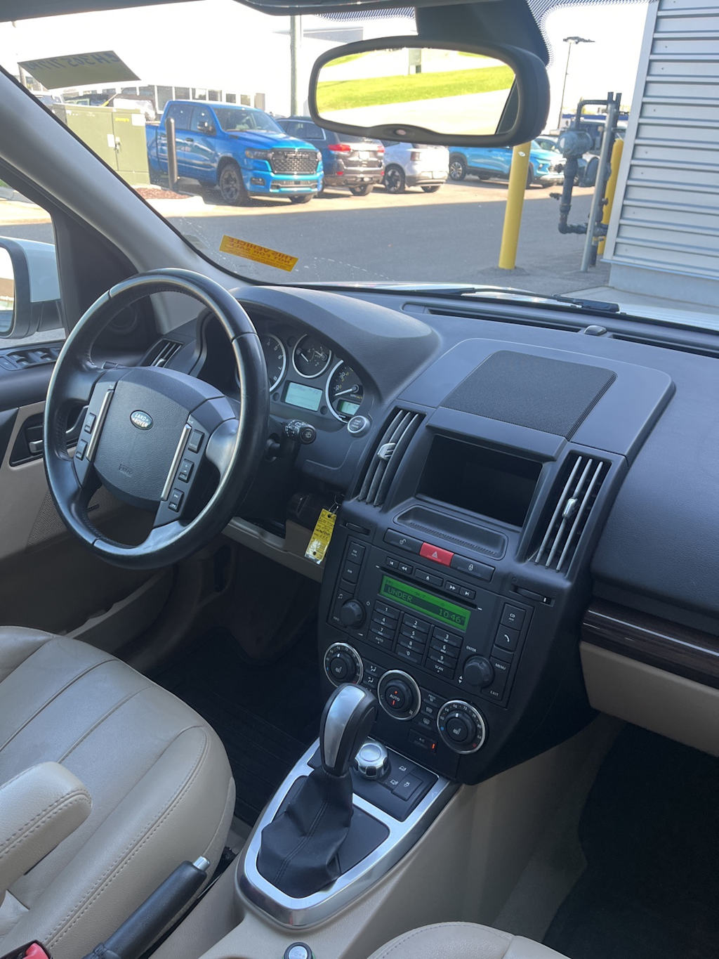 Thumbnail: 2012 Land Rover LR2 - 2