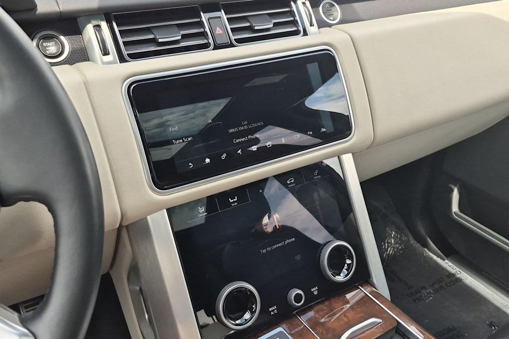 Thumbnail: 2021 Land Rover Range Rover - 15