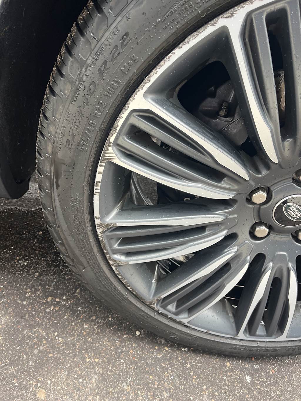 Thumbnail: 2022 Land Rover Range Rover - 21