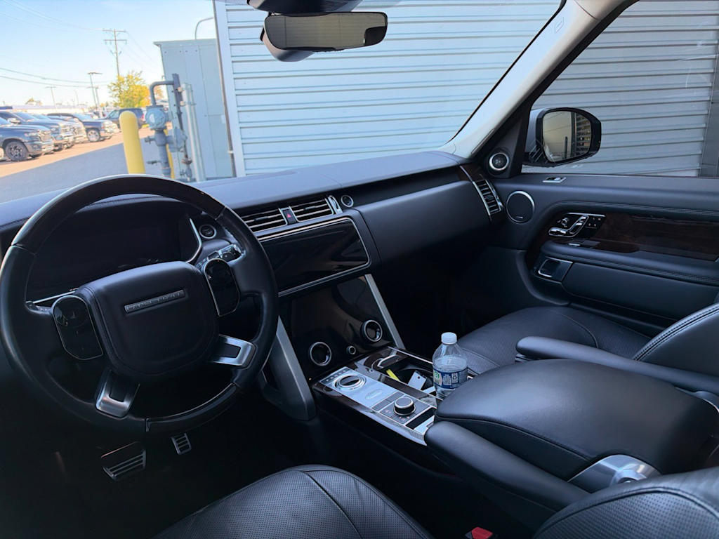 Thumbnail: 2021 Land Rover Range Rover - 2