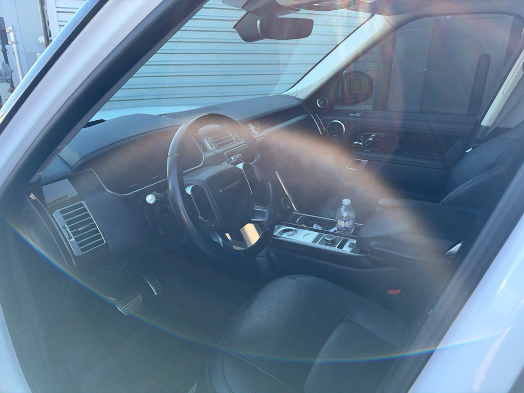 Thumbnail: 2021 Land Rover Range Rover - 9