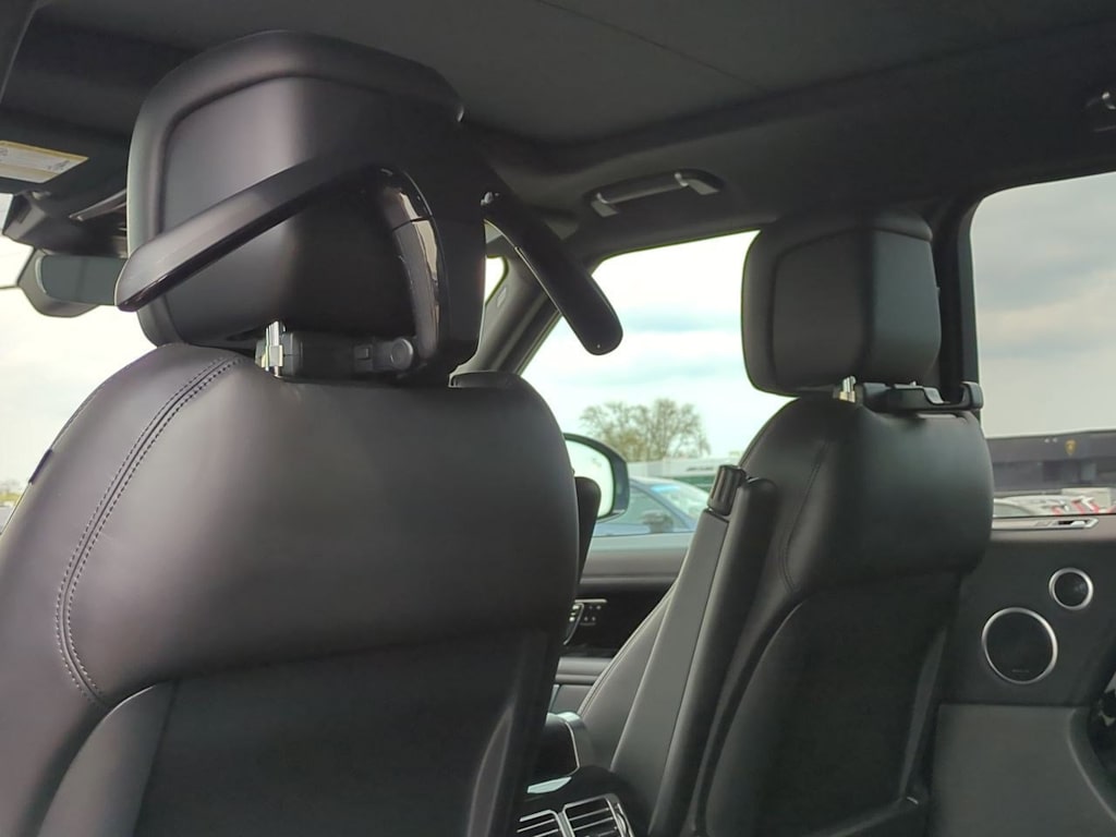 2020 Land Rover Range Rover HSE 13