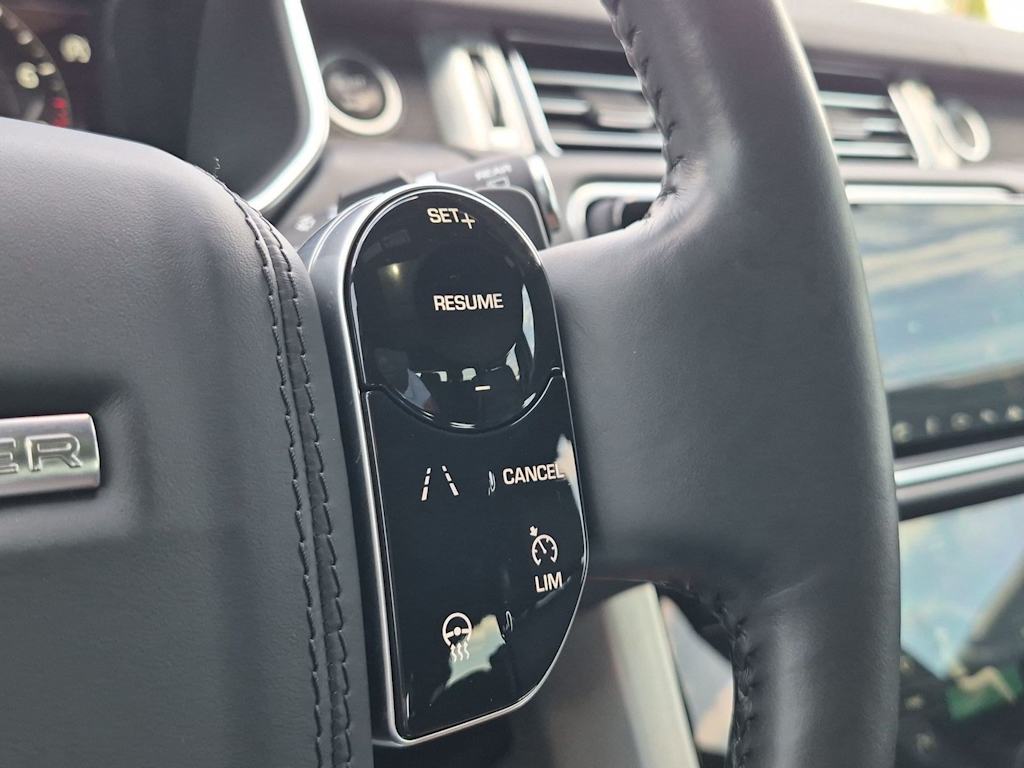 Thumbnail: 2022 Land Rover Range Rover - 30