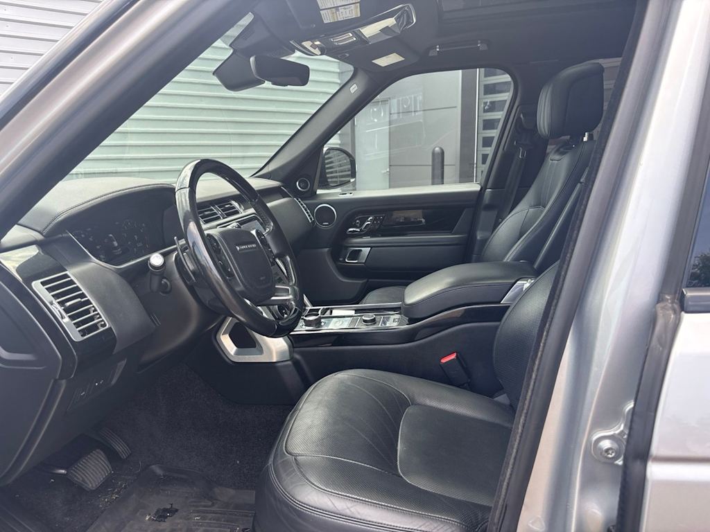 Thumbnail: 2019 Land Rover Range Rover - 5