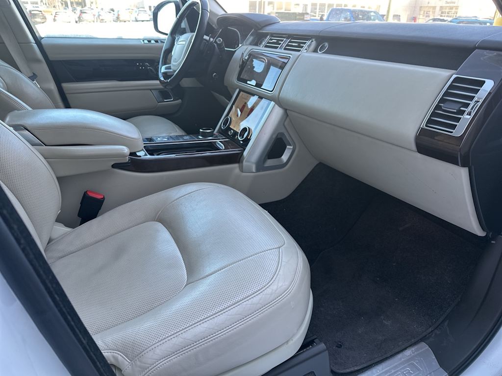 Thumbnail: 2019 Land Rover Range Rover - 6