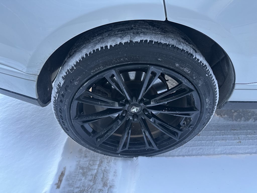 Thumbnail: 2019 Land Rover Range Rover - 18