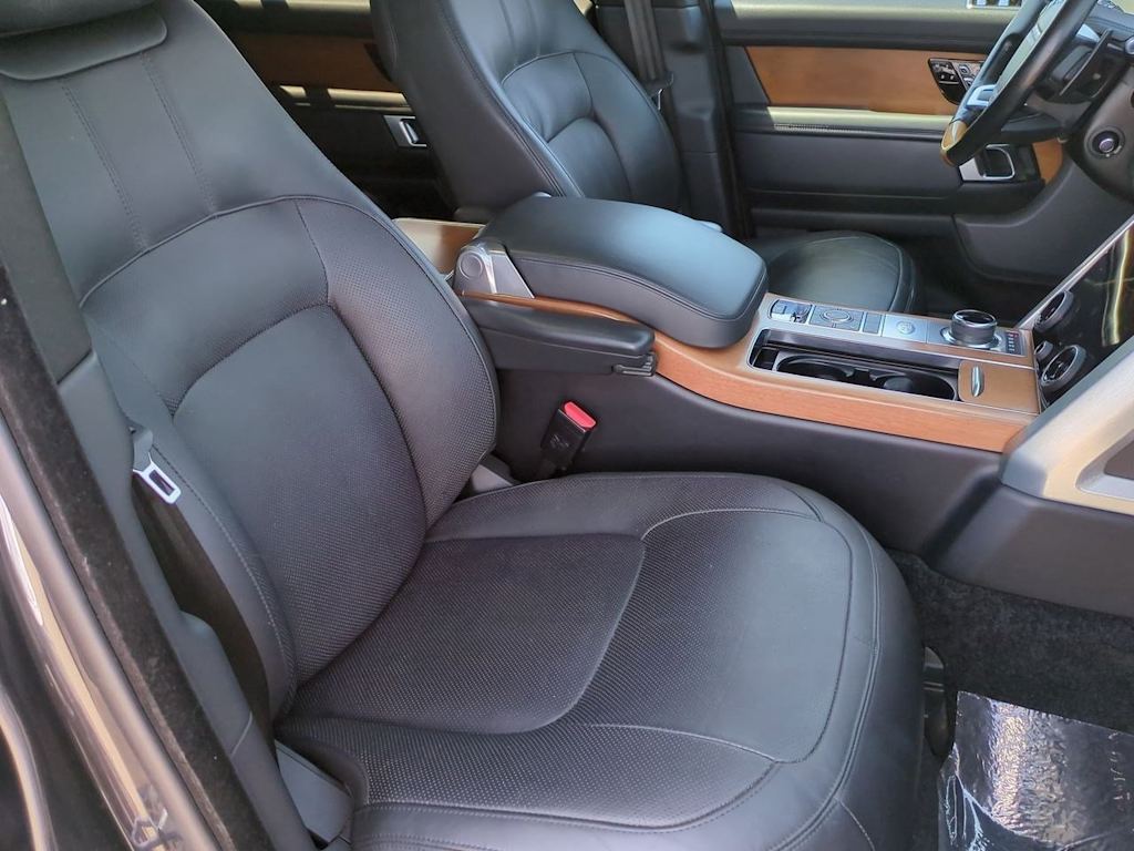 Thumbnail: 2019 Land Rover Range Rover - 29