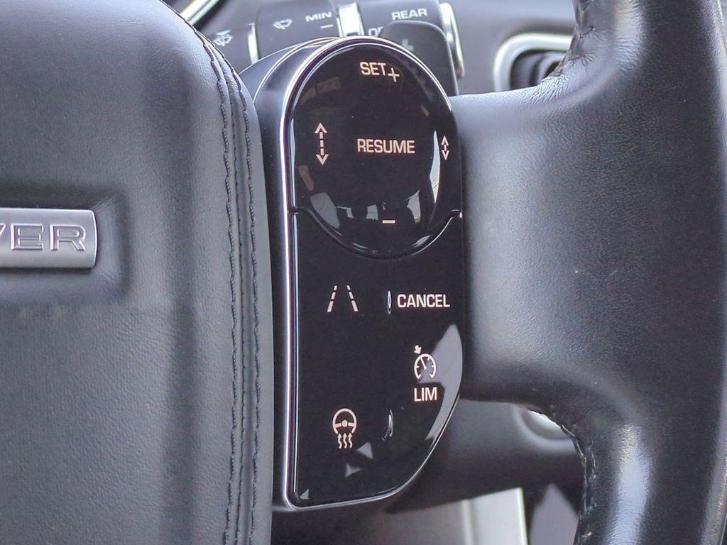 Thumbnail: 2019 Land Rover Range Rover - 30