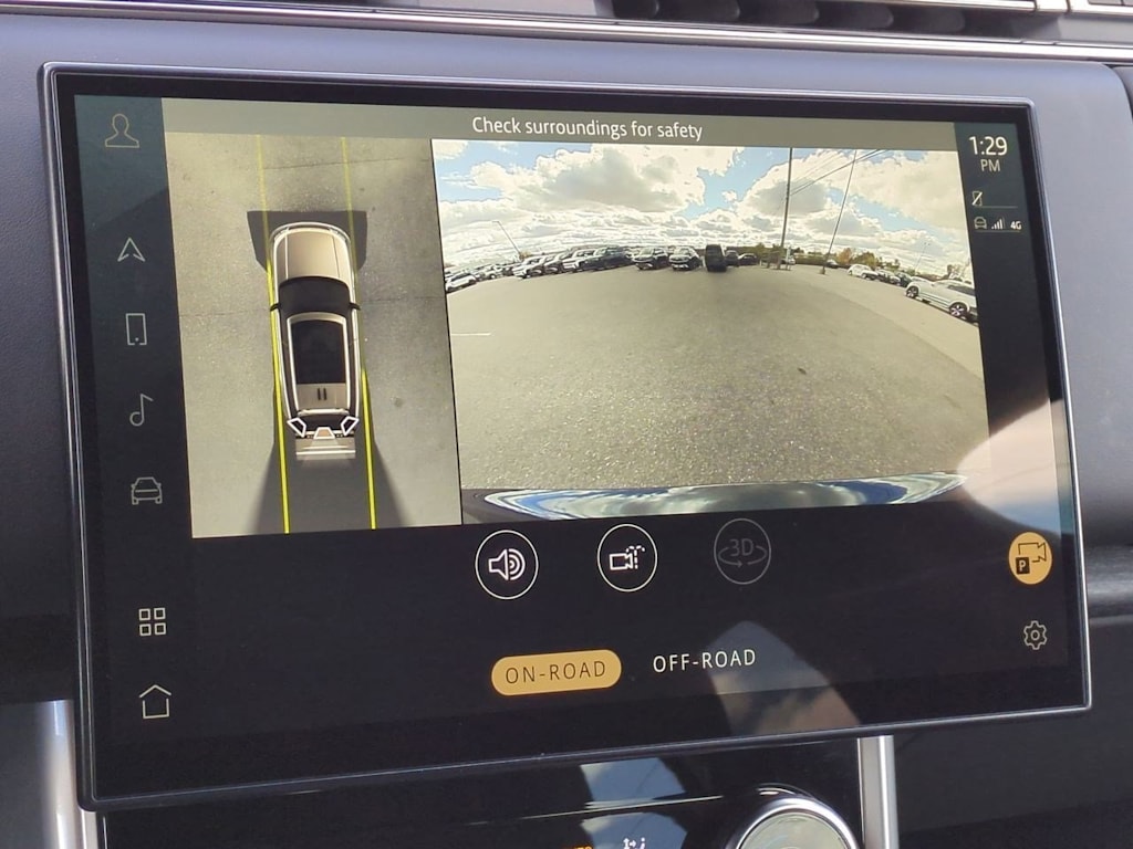 Thumbnail: 2023 Land Rover Range Rover - 35