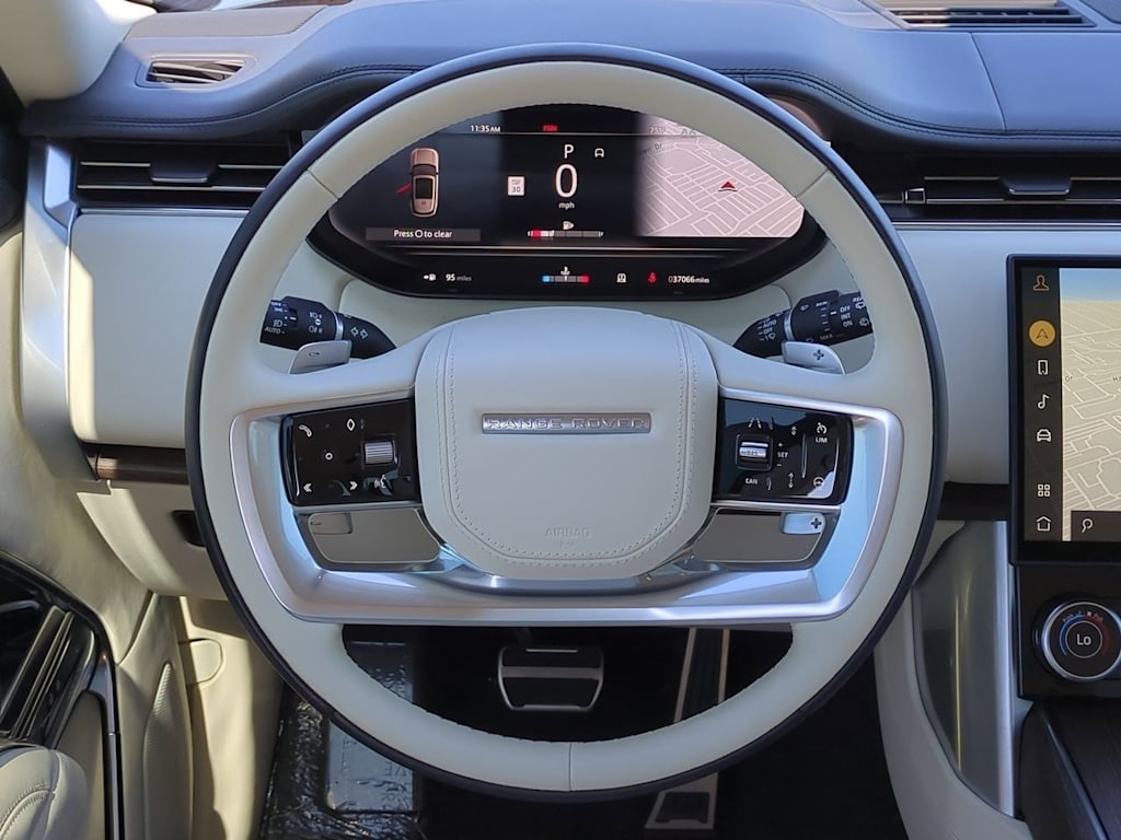 Thumbnail: 2023 Land Rover Range Rover - 13