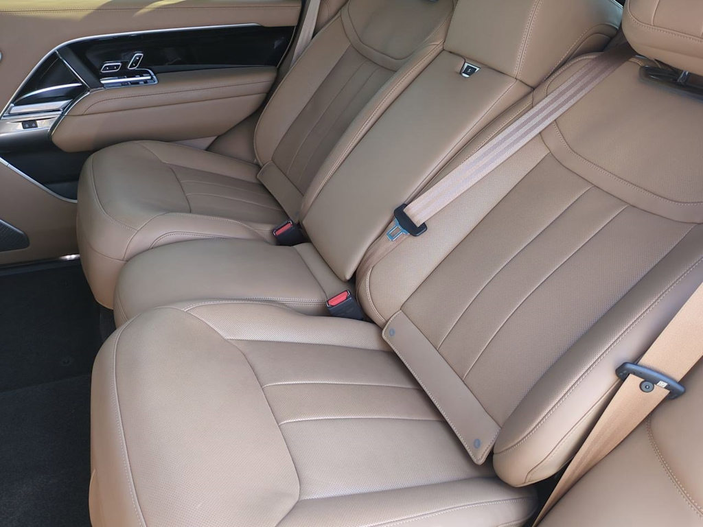 Thumbnail: 2024 Land Rover Range Rover - 11