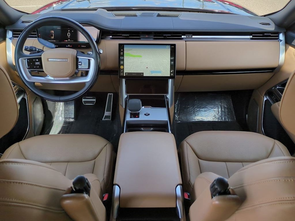 Thumbnail: 2024 Land Rover Range Rover - 8